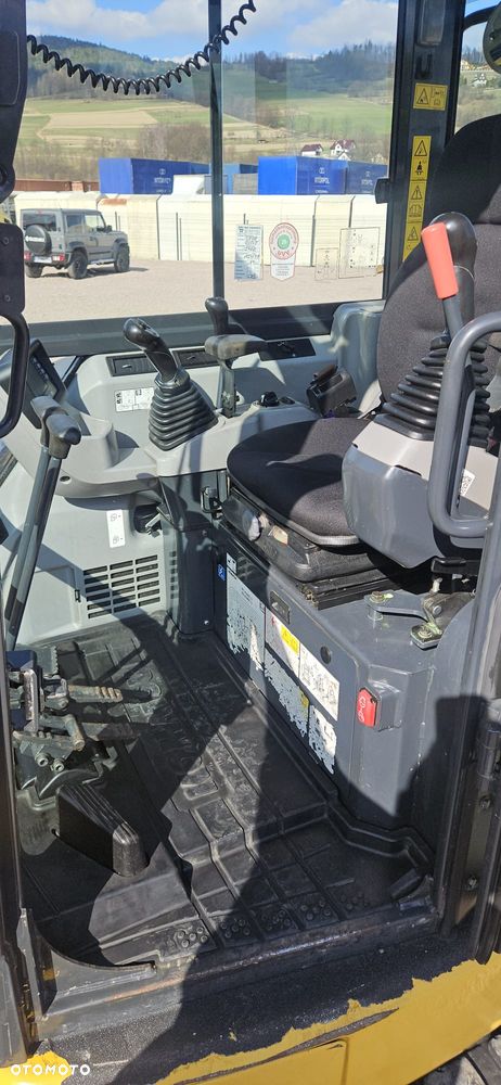 Komatsu PC 55 MR-5MO - 25