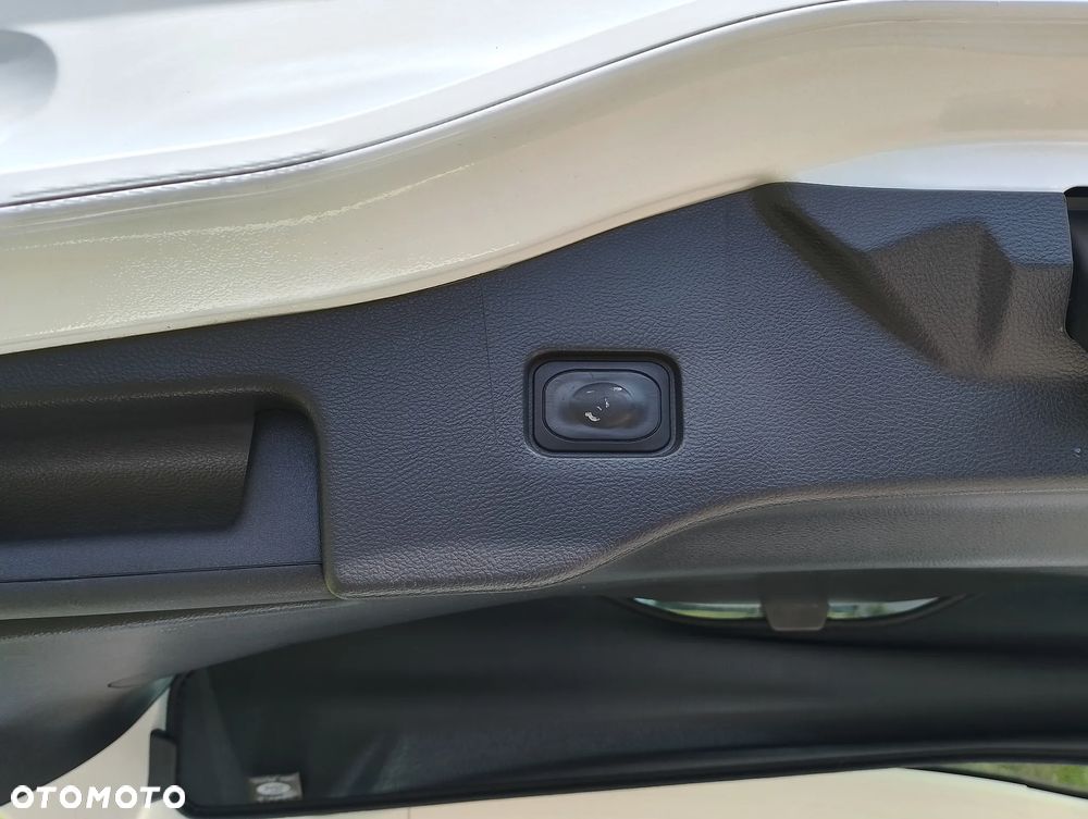 Ford Mondeo - 13