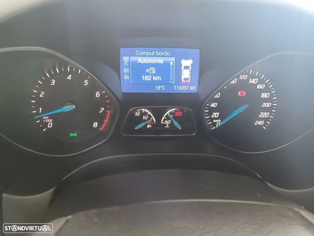 Ford Focus 1.0 EcoBoost S&S TITANIUM - 15
