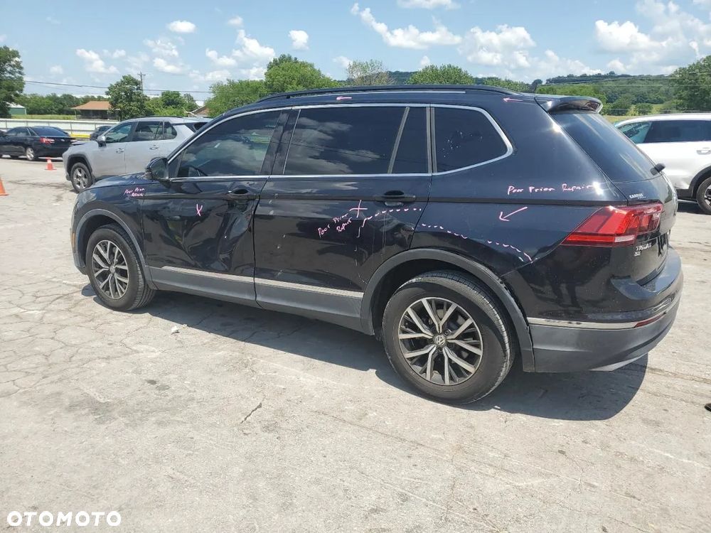 Volkswagen Tiguan - 3