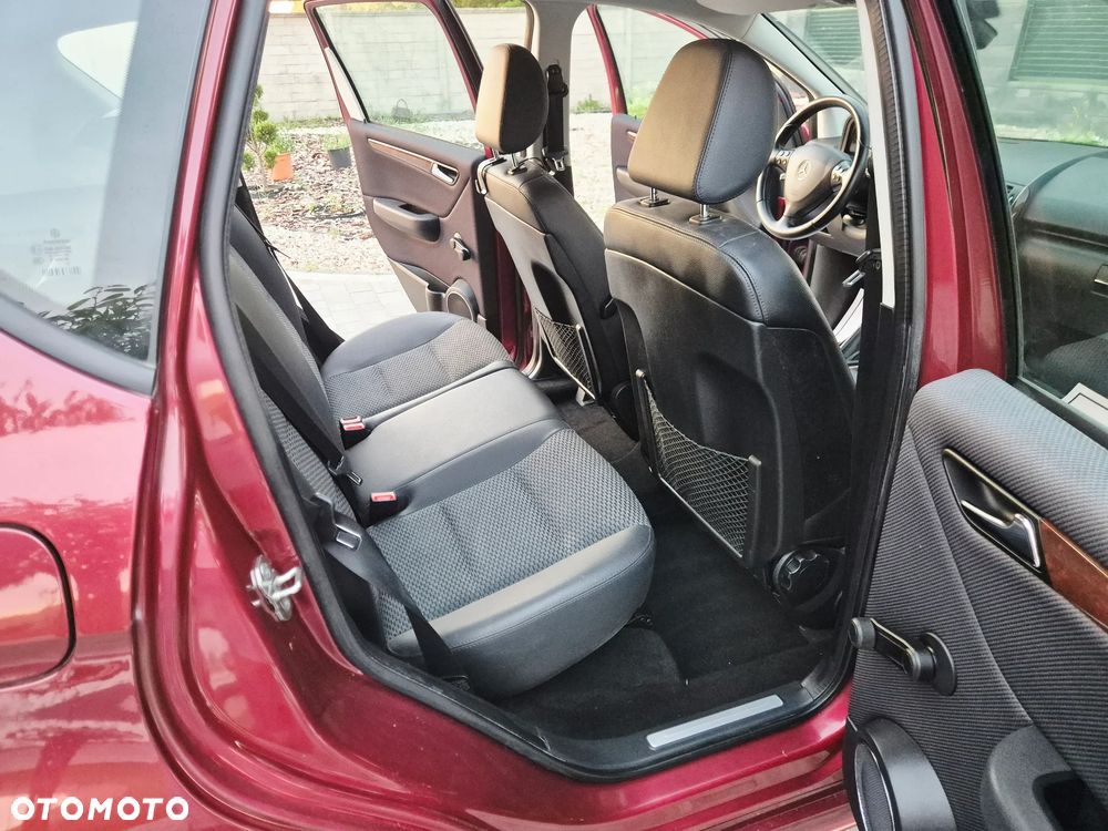 Mercedes-Benz Klasa A 150 BlueEFFICIENCY Elegance - 7