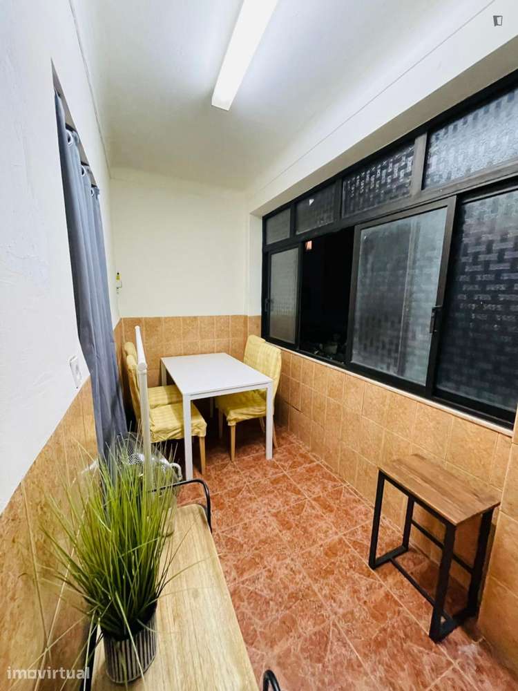 Quarto - localizado em Bairro Alto Lisbon - Grande imagem: 4/6