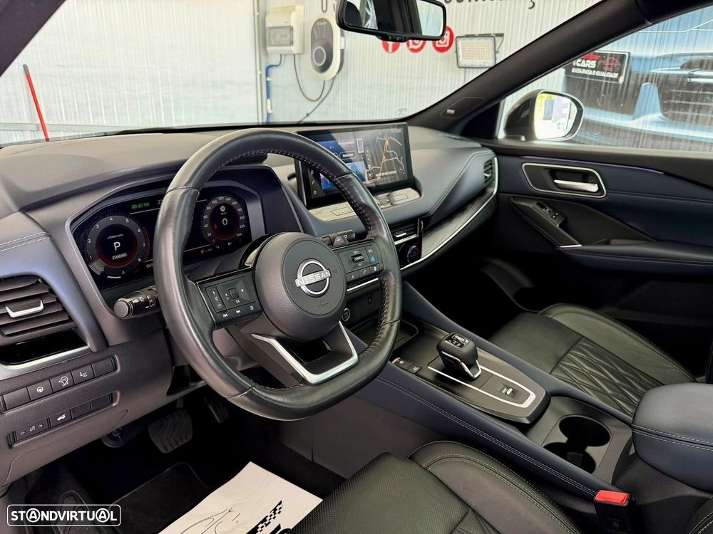 Nissan Qashqai 1.3 DIG-T Tekna + Xtronic - 17