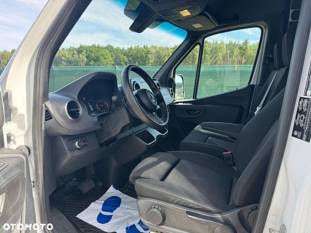 Mercedes-Benz Sprinter 317 - 13