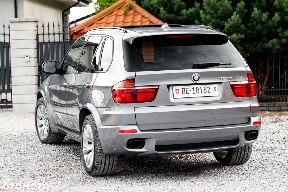BMW X5 M M50d - 10