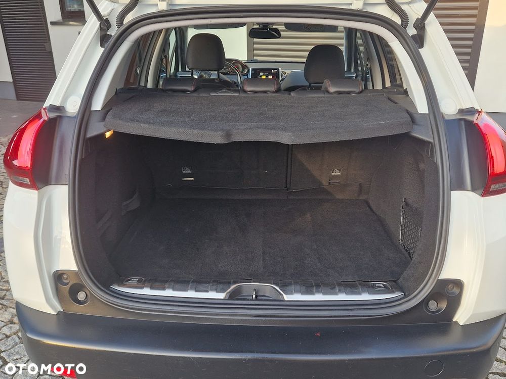 Peugeot 2008 PureTech 110 Stop&Start GT-Line Edition - 37