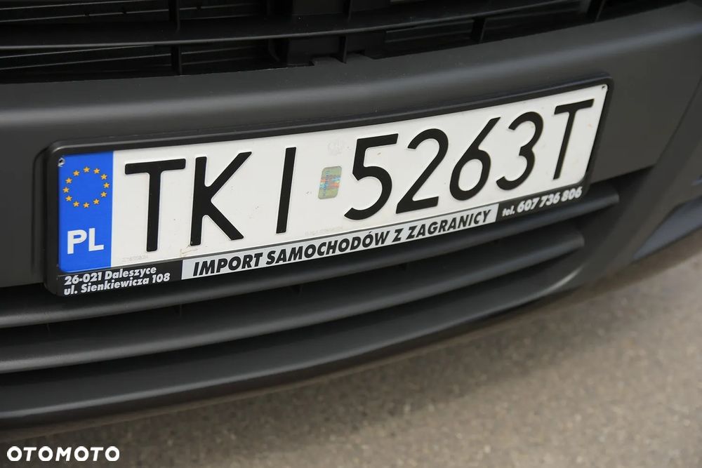 Opel Vivaro - 38