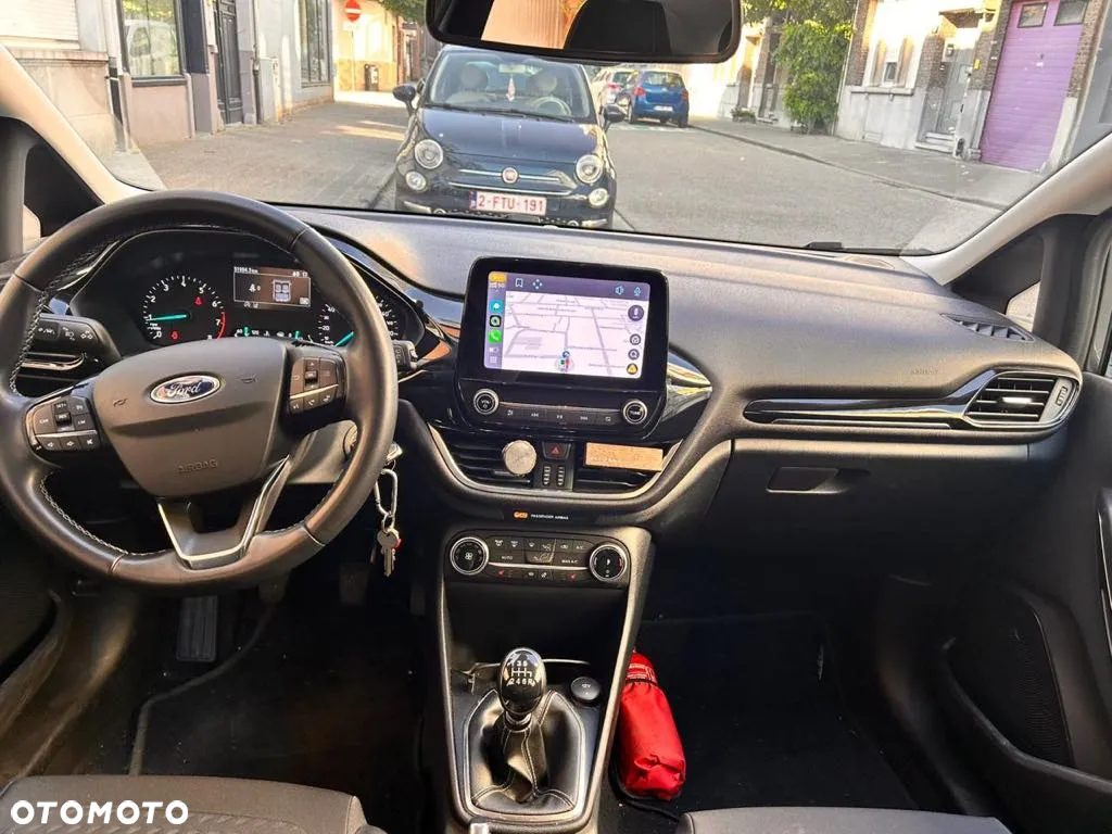 Ford Fiesta - 8