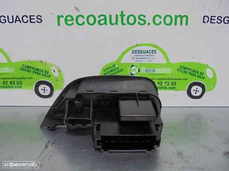 COMANDO LUZES TABLIER VOLKSWAGEN POLO 1997 -6N1941531M - 1