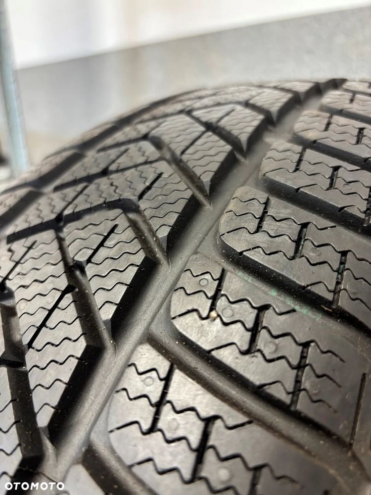 1 OPONA ZIMOWA PIRELLI 205/65/16 98H  M+S SOTTO ZERO 3, WINTER - 3
