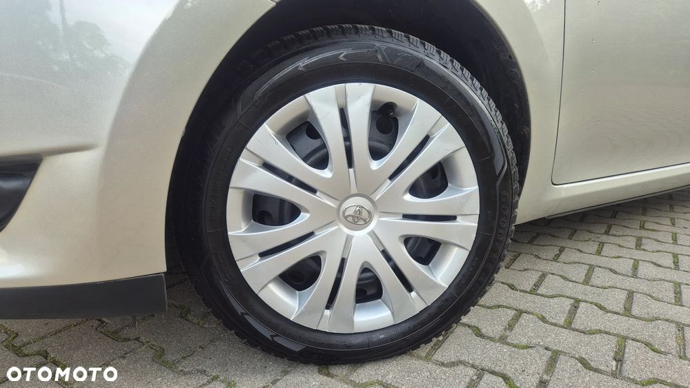 Toyota Auris 1.6 VVT-i Sol - 30