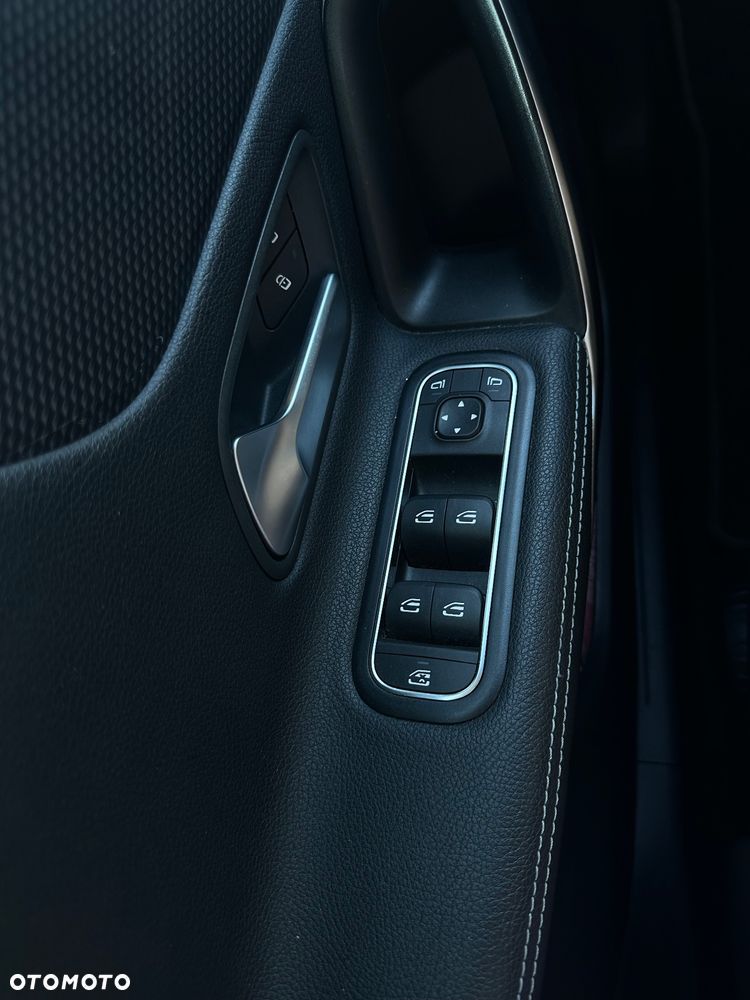 Mercedes-Benz Klasa A 180 d 7G-DCT - 8