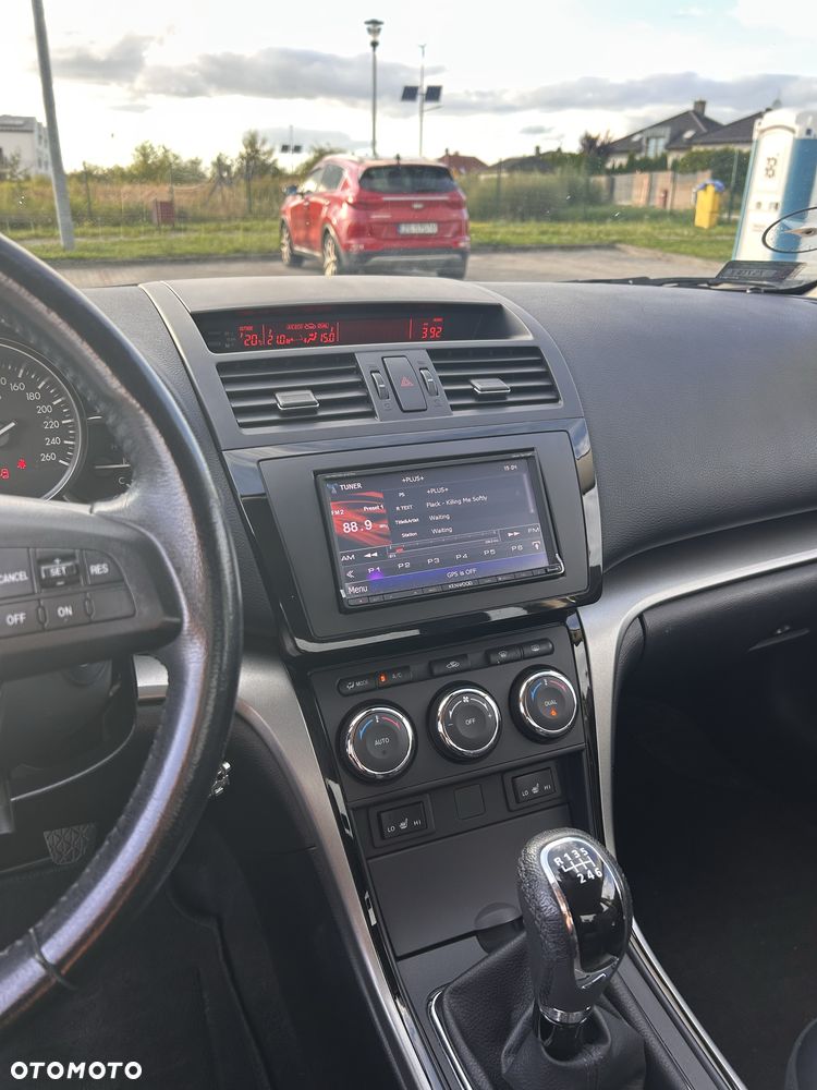 Mazda 6 - 8