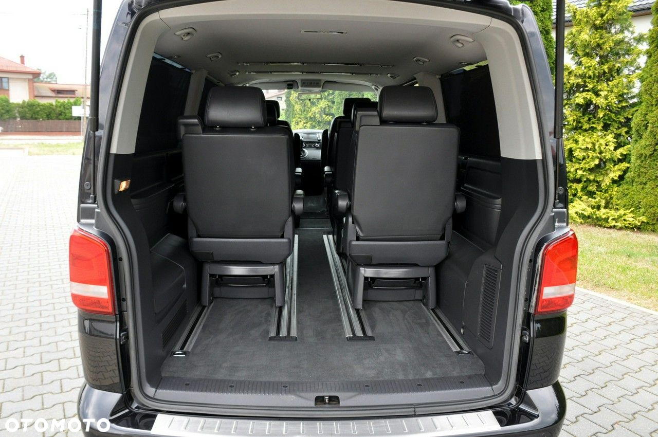 Volkswagen Multivan - 38