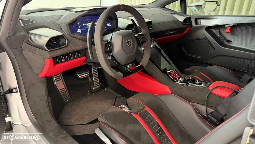 Lamborghini Huracán Tecnica 60th Anniversary - 15