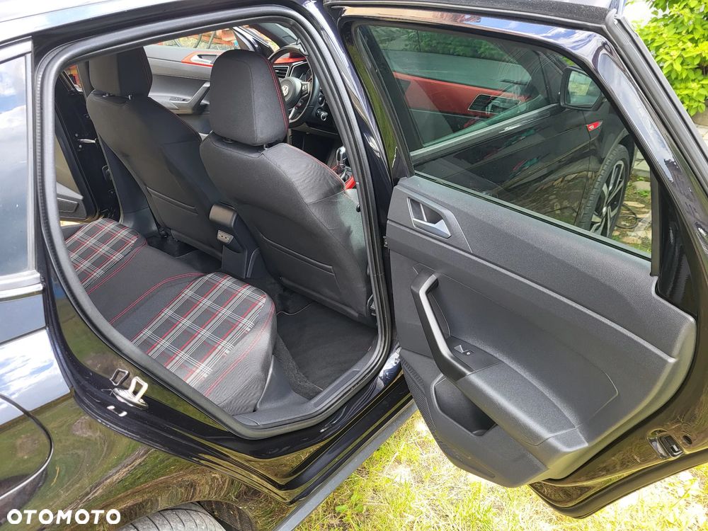 Volkswagen Polo 2.0 TSI GTI DSG - 27