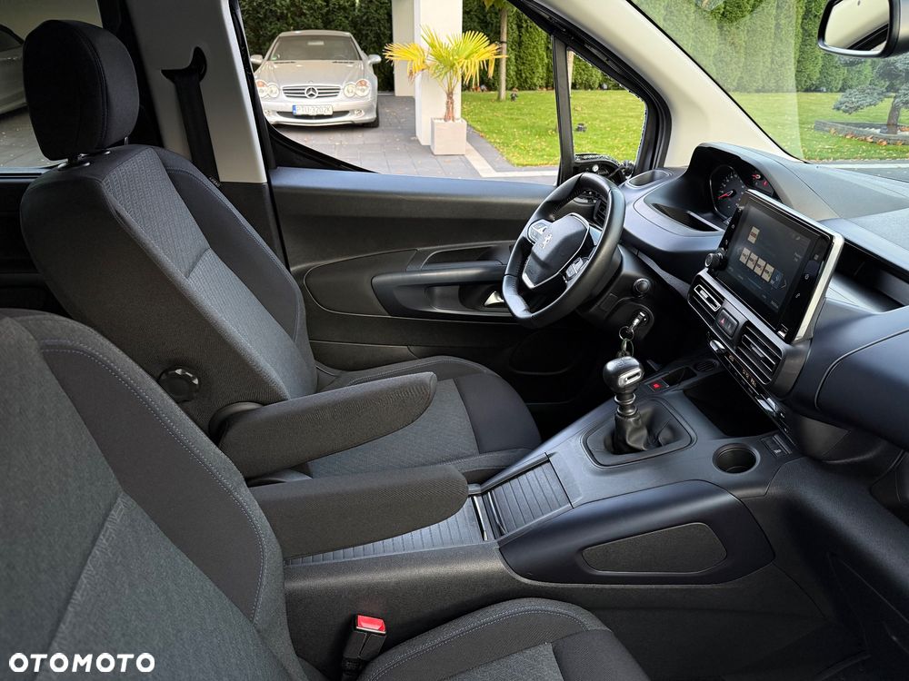 Peugeot Rifter Benzin 110 L1 Allure - 40