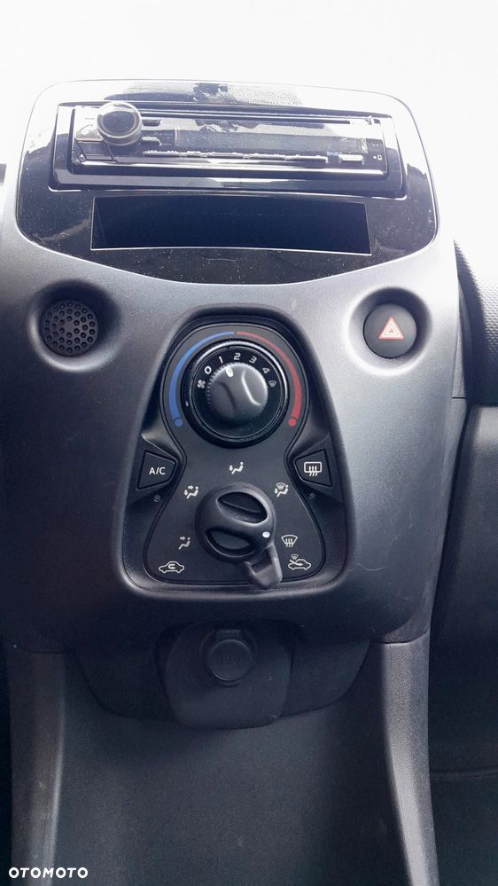Toyota Aygo - 10