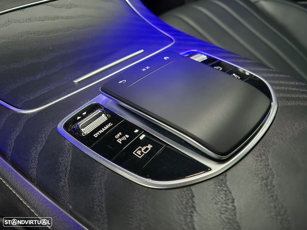 Mercedes-Benz E 300 de AMG Line 4Matic - 15