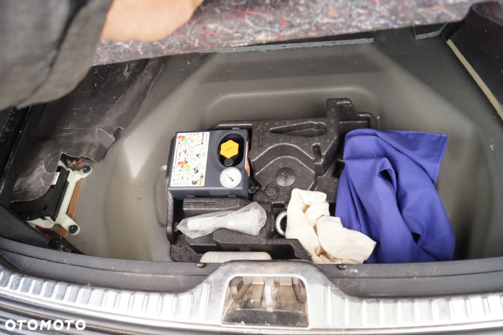 Volvo XC 60 D3 Drive-E Momentum - 29