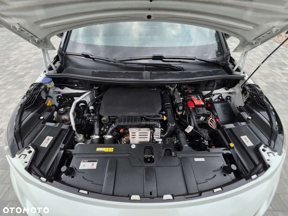 Peugeot 5008 - 29