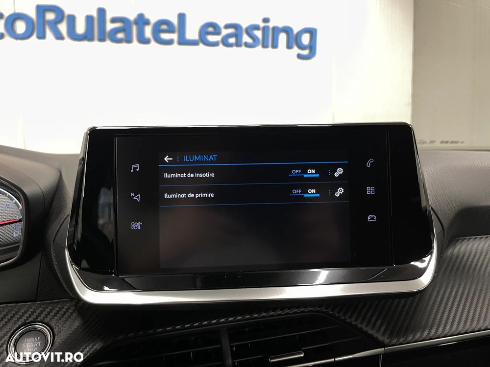 Peugeot 2008 1.2 L PureTech STT Allure - 18