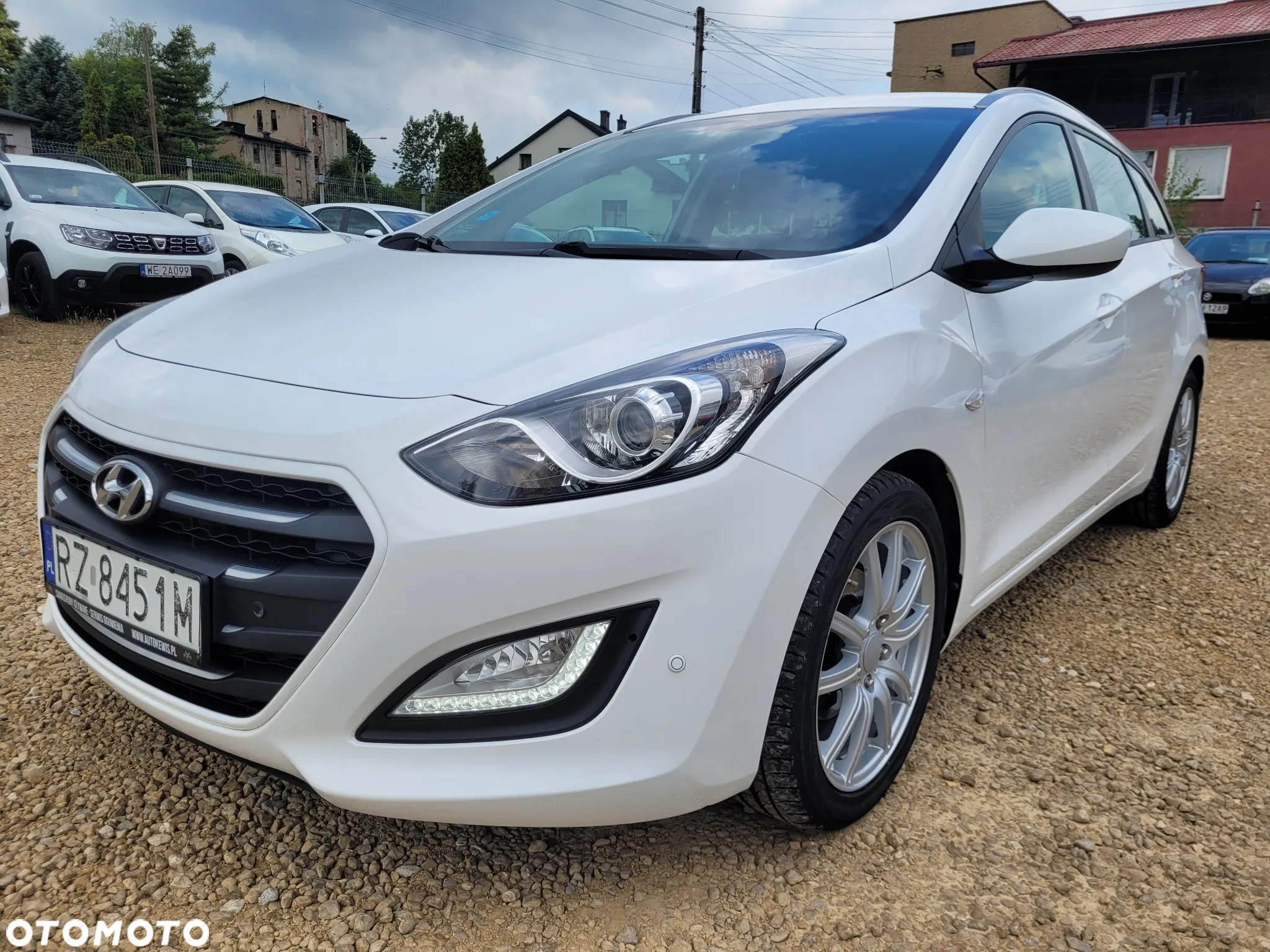 Hyundai i30 1.6 GDI Classic + - 10