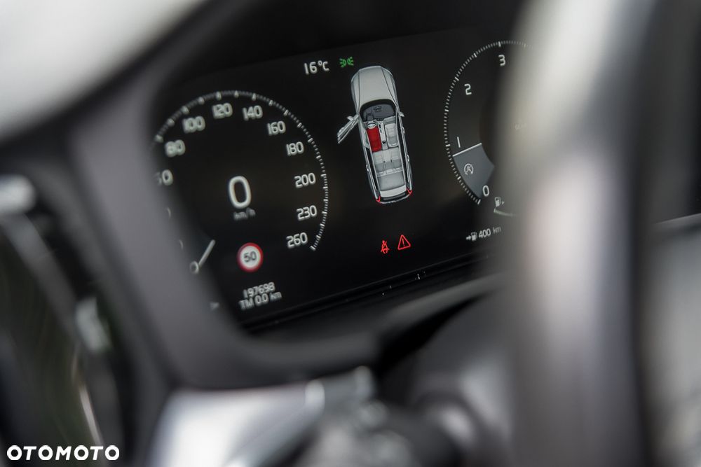 Volvo V60 D3 Drive-E Momentum - 22