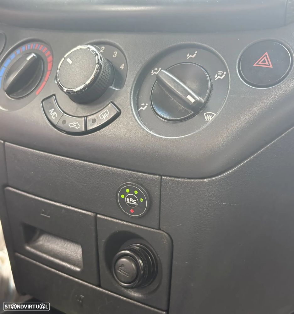 Chevrolet Aveo 1.2 LS Bi-Fuel - 7