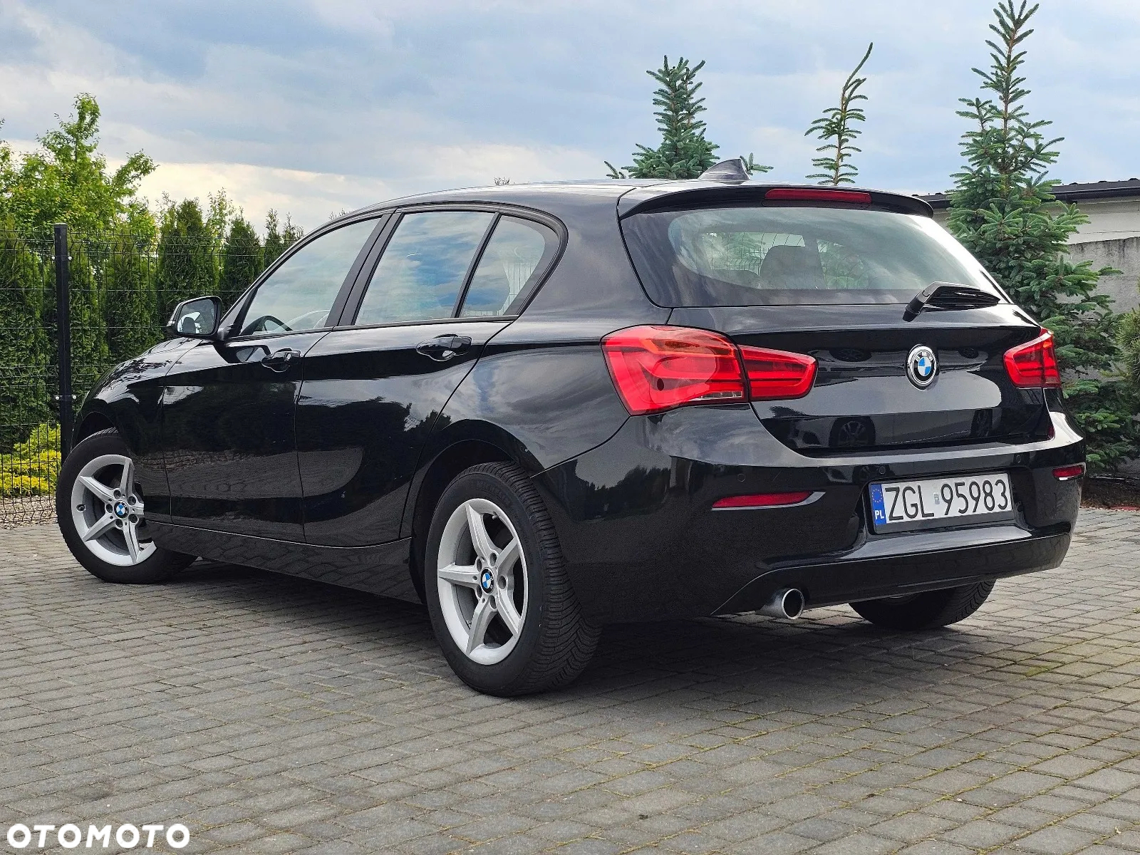 BMW Seria 1 116i - 10