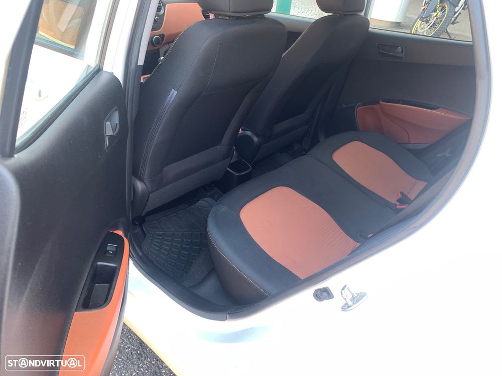 Hyundai i10 1.0 Blue Access - 10
