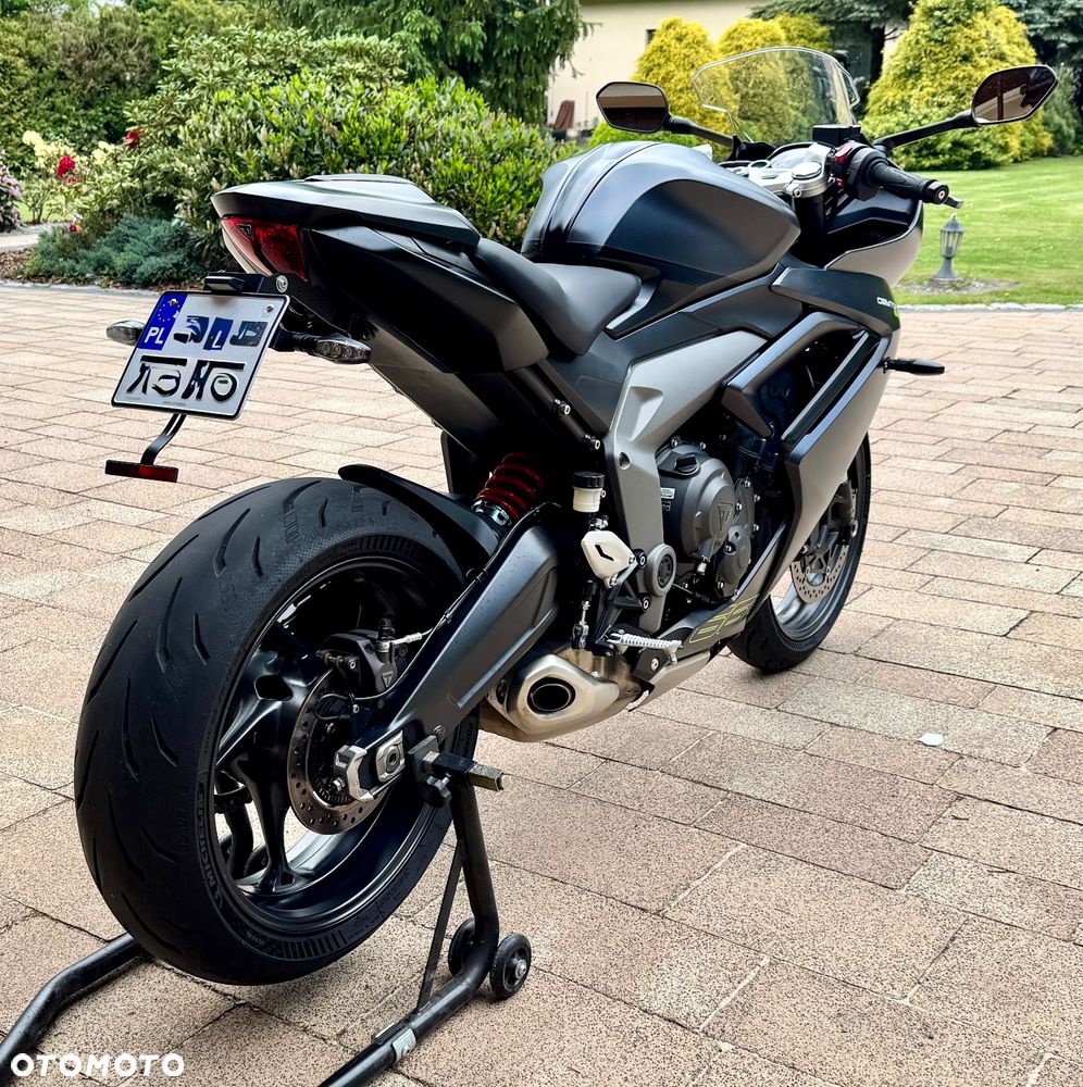 Triumph Daytona - 7
