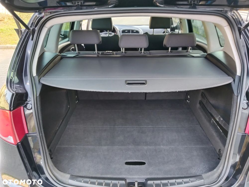 Seat Altea XL 1.6 TDI DPF CR Reference Copa - 11