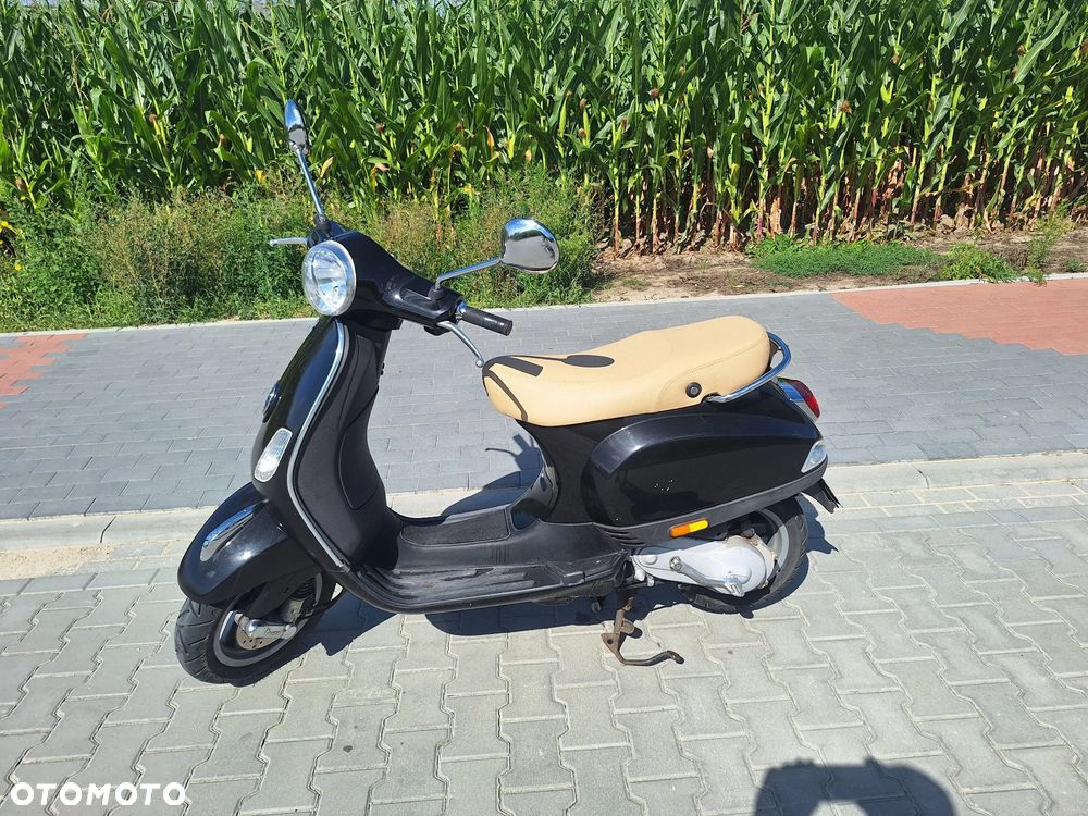 Vespa LX - 4