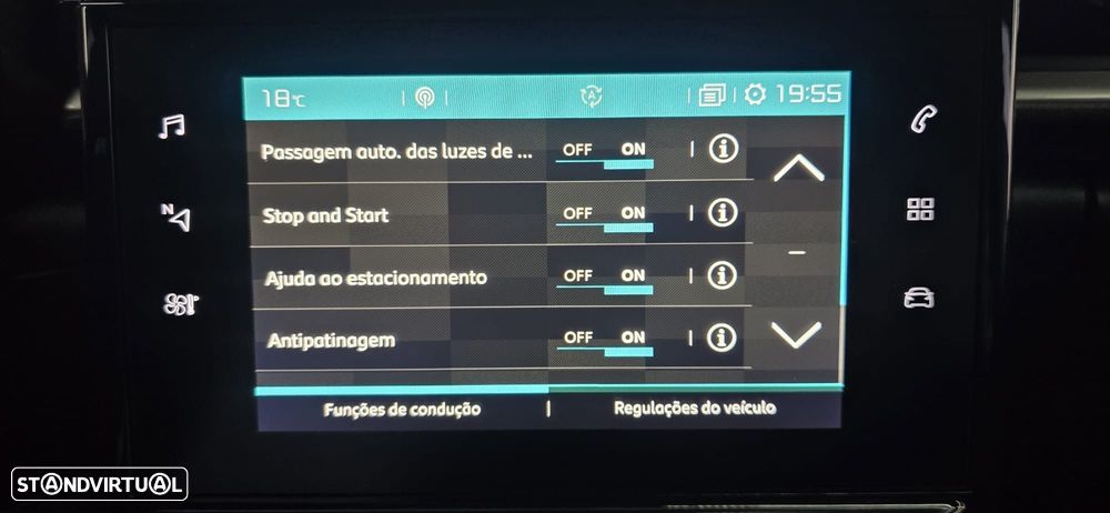 Citroën C3 1.2 PureTech Shine - 25