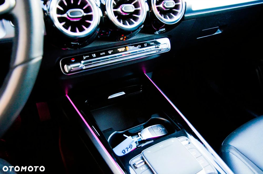 Mercedes-Benz GLB 180 d 8G-DCT Style - 26