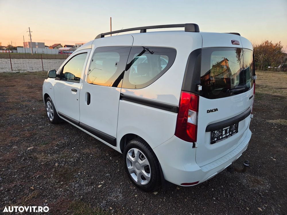 Dacia Dokker 1.5 Blue dCi Laureate - 4