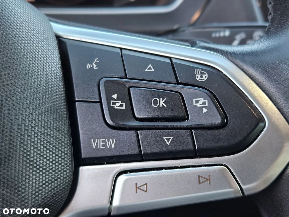 Volkswagen Tiguan 1.5 TSI EVO Elegance DSG - 39