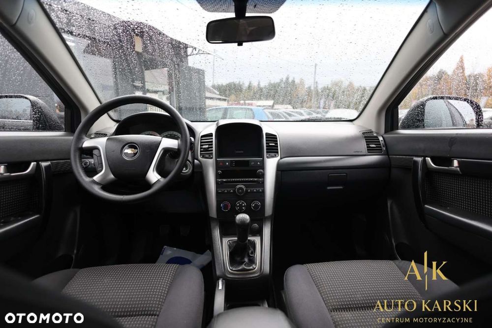 Chevrolet Captiva - 38