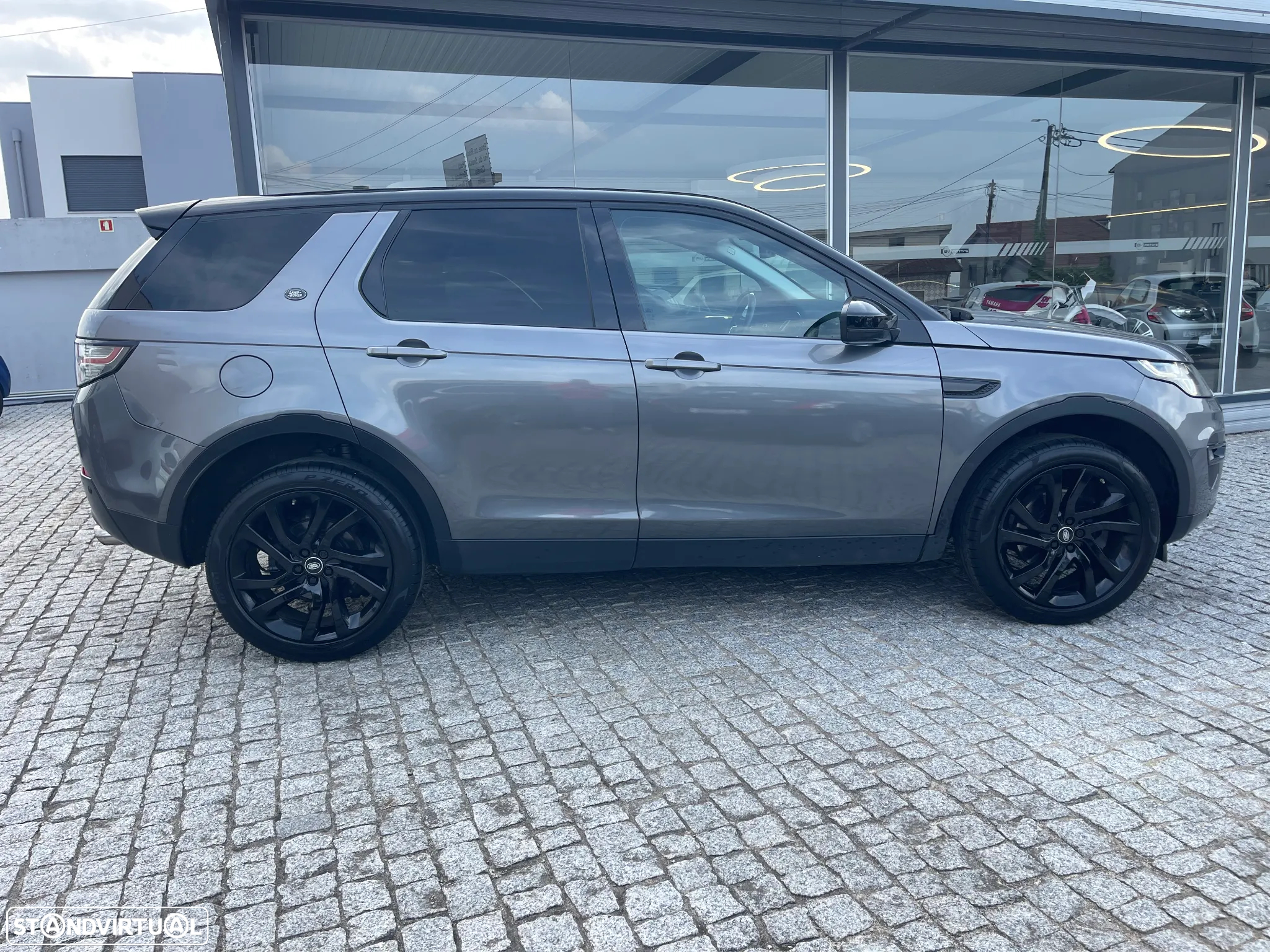 Land Rover Discovery Sport 2.2 Td4 HSE 7L - 8