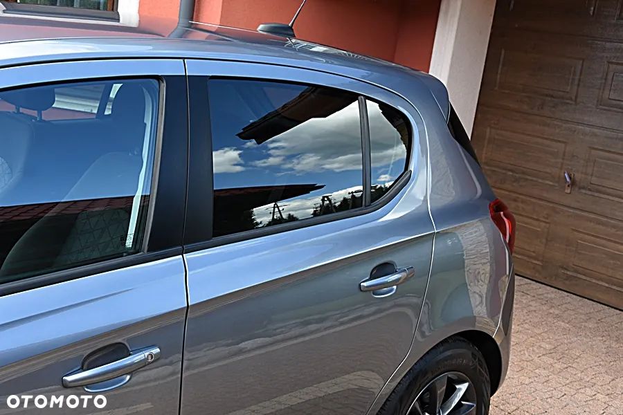 Opel Corsa 1.2 120 Jahre - 17