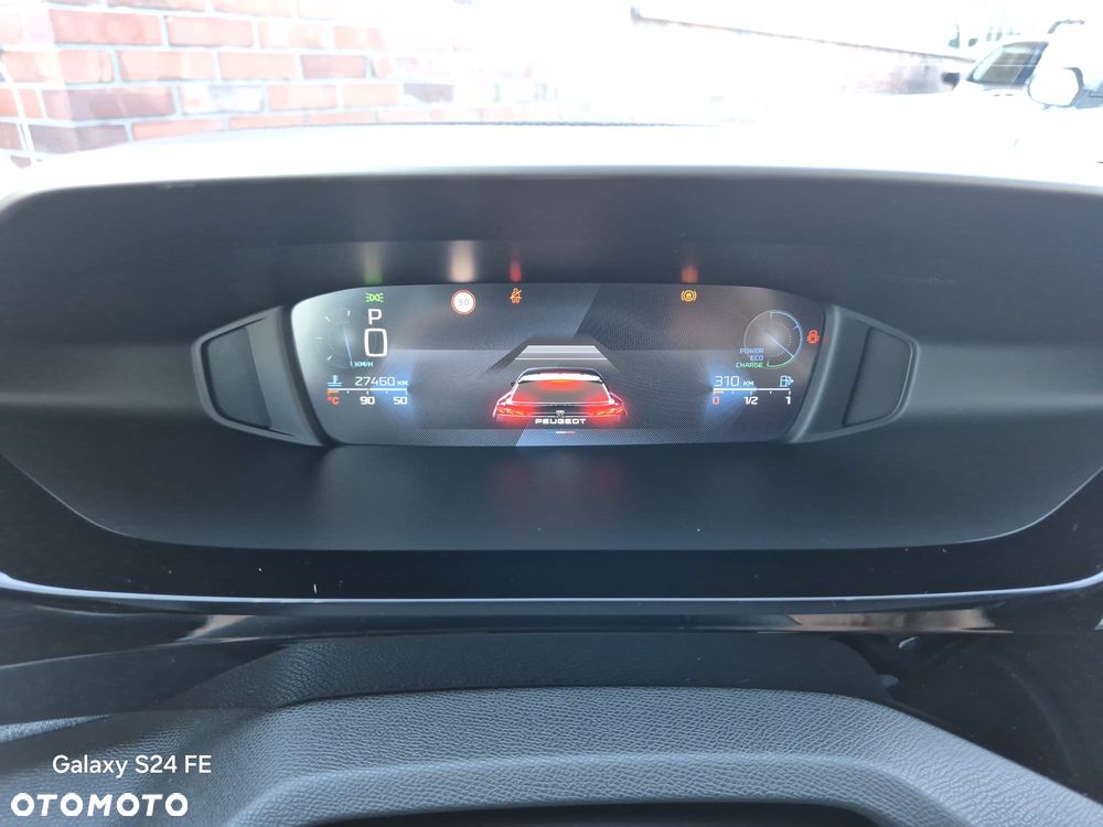 Peugeot 408 HYBRID 145 e-DSC6 Allure - 30