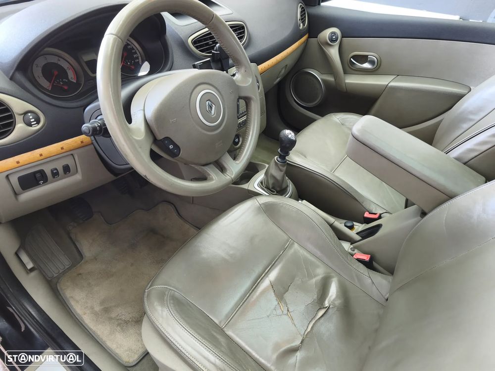 Renault Clio 1.5 dCi Initiale - 5