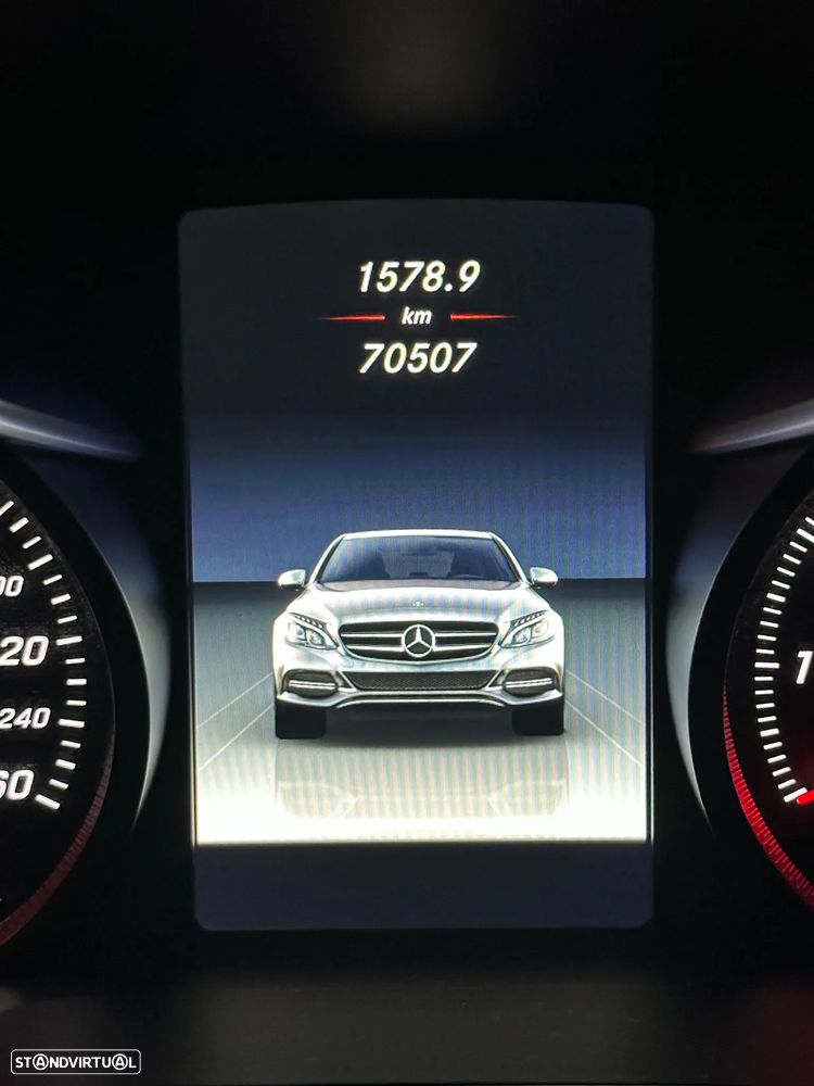 Mercedes-Benz C 200 AMG Line - 25