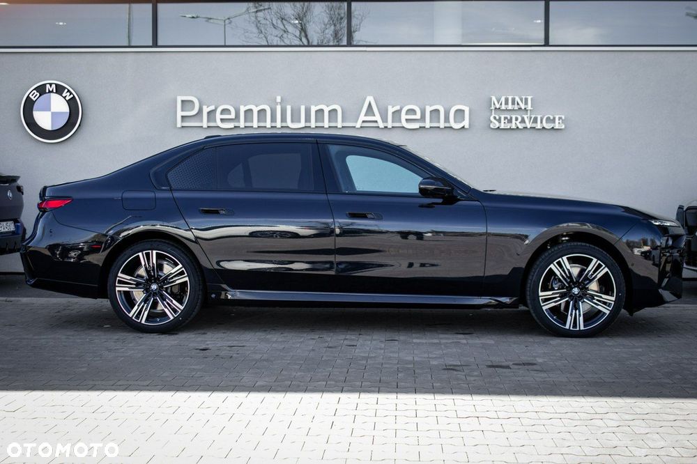 BMW Seria 7 - 10