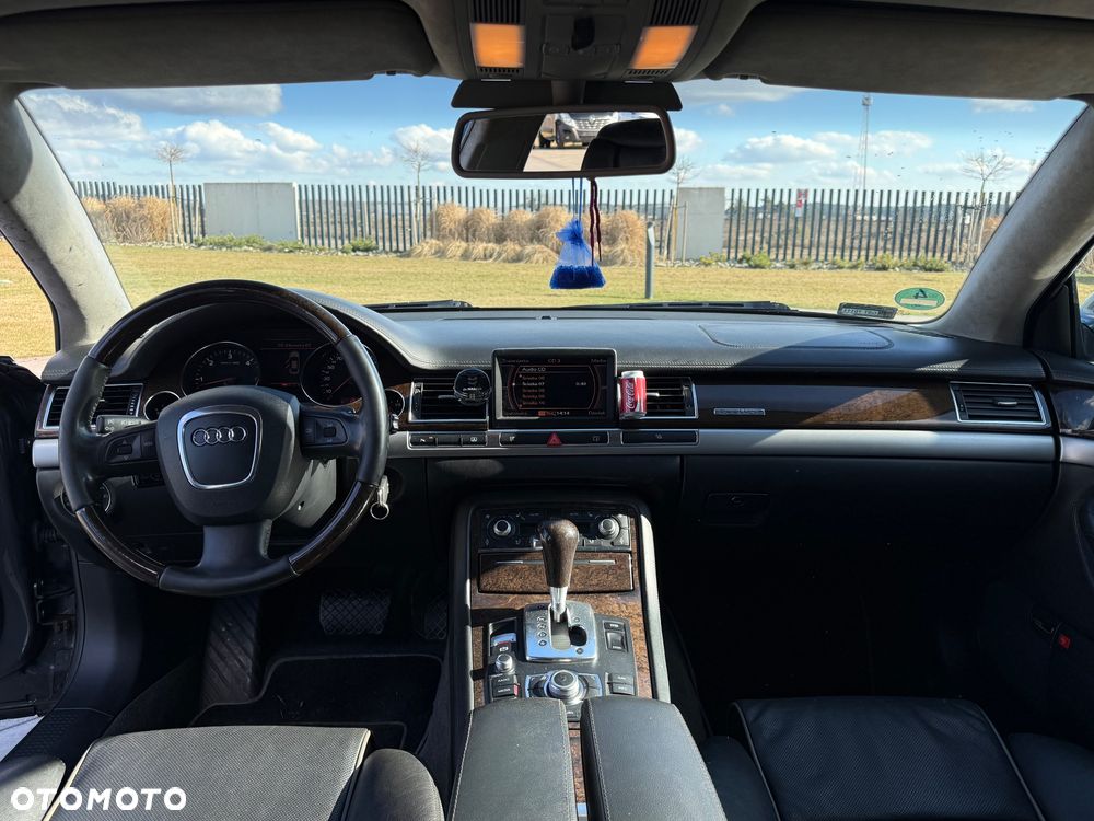 Audi A8 4.2 TDI Quattro - 17