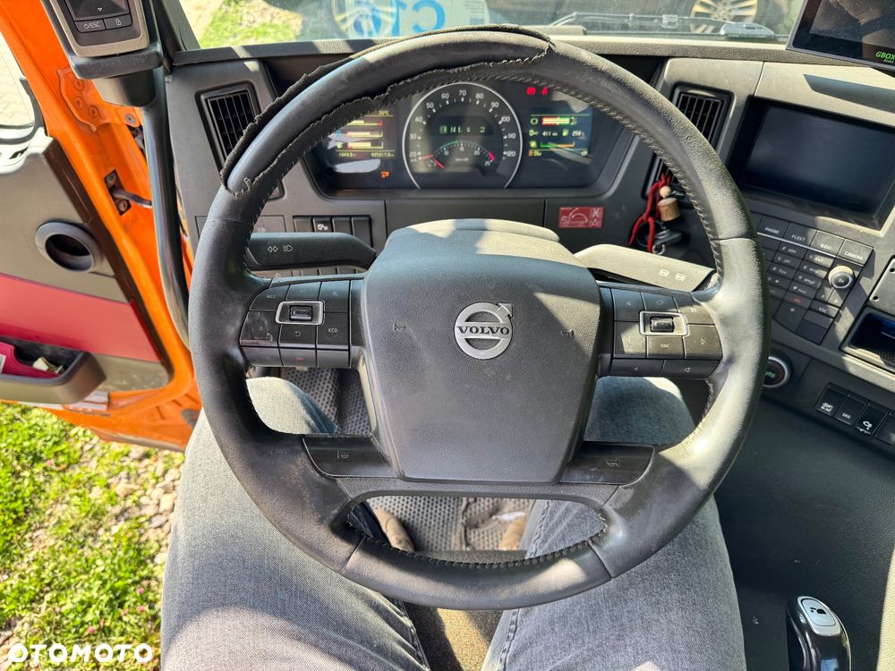 Volvo FMX 500 - 15