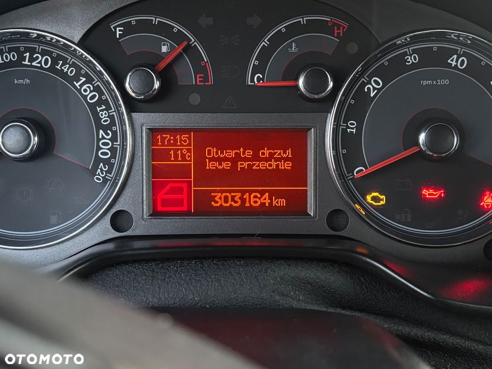 Fiat Linea 1.4 T-Jet 16V Active - 5