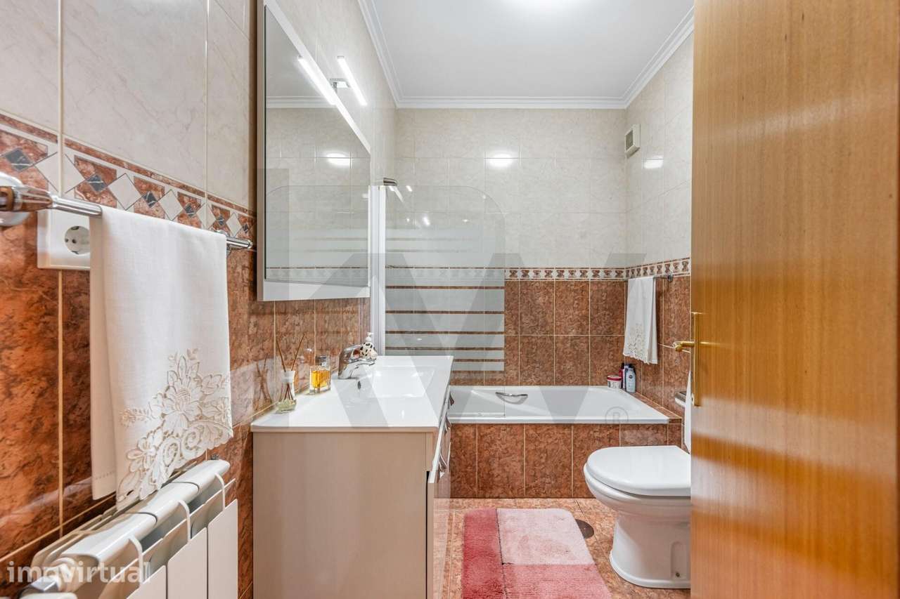Apartamento Duplex em Labruge, com Varandas e Garagem - Grande imagem: 5/34