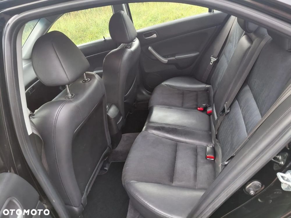 Honda Accord 2.4 TypeS - 14